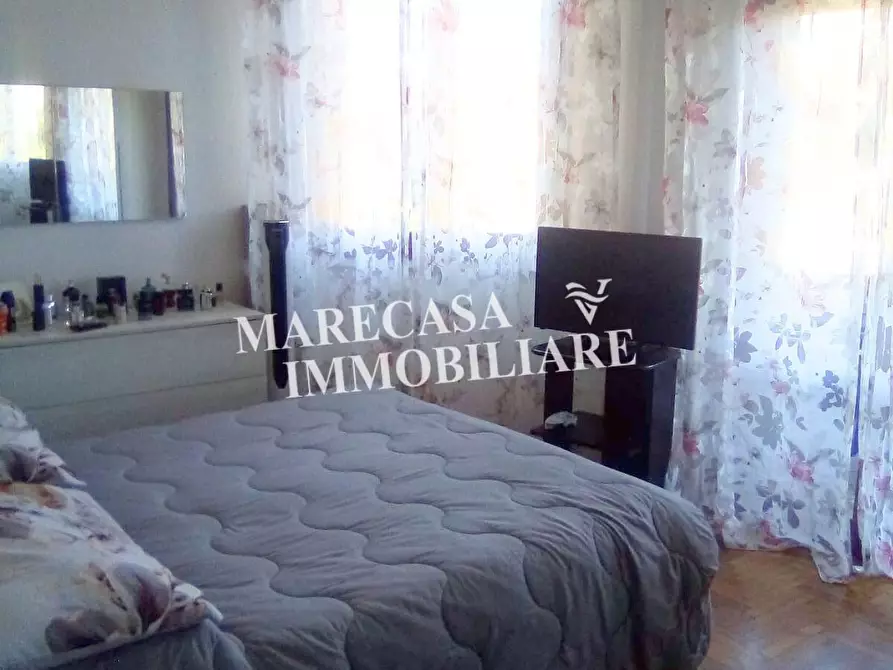 Immagine 19 di Appartamento in vendita  a Massa