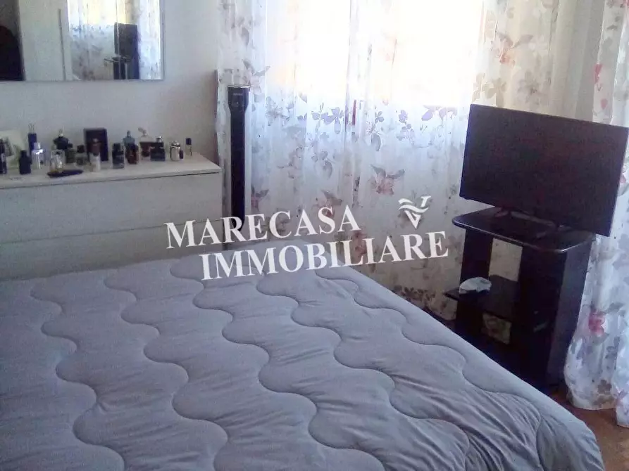 Immagine 10 di Appartamento in vendita  a Massa