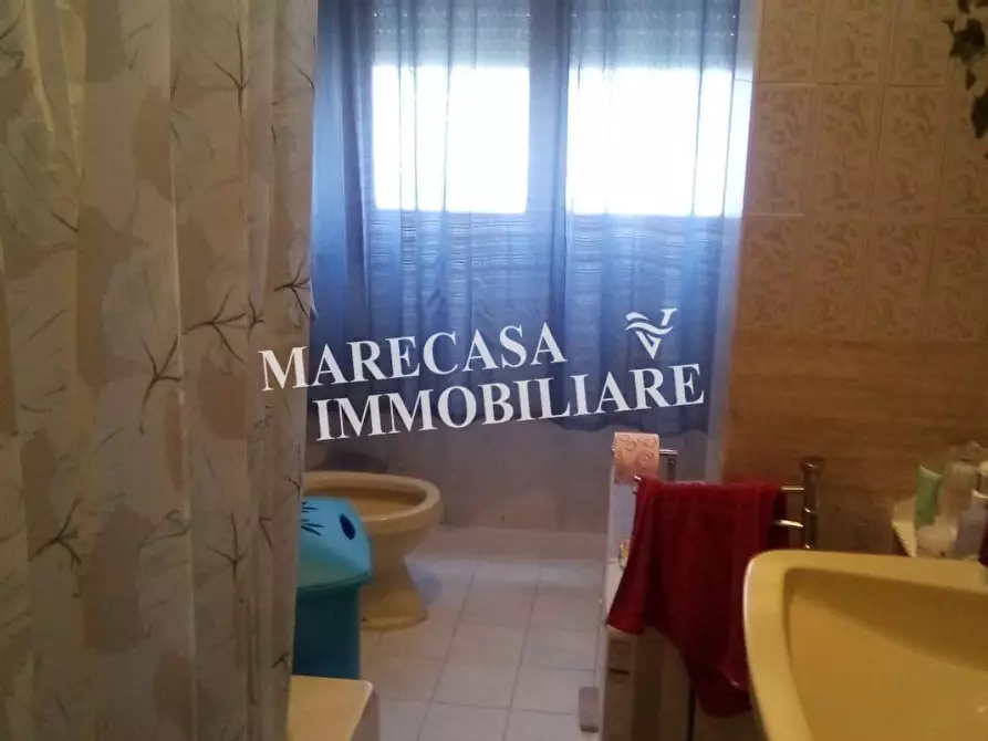 Immagine 30 di Appartamento in vendita  a Massa