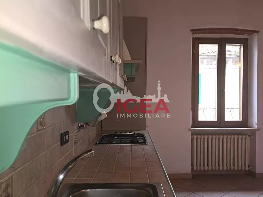 Immagine 12 di Appartamento in vendita  a Poggibonsi