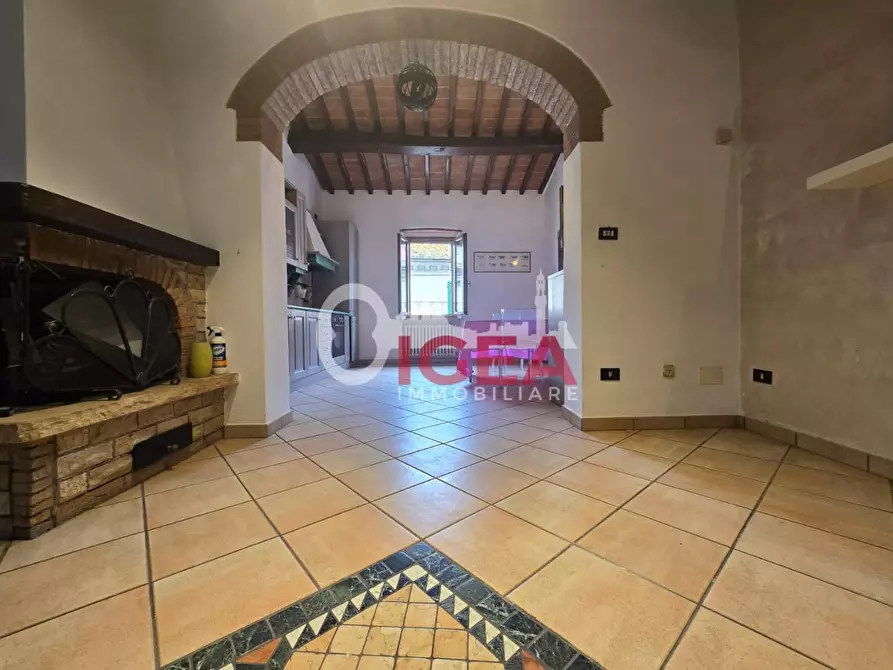 Immagine 7 di Appartamento in vendita  a Poggibonsi