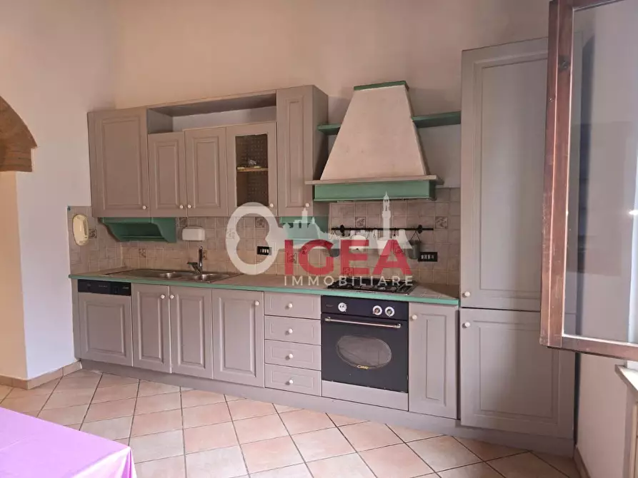 Immagine 11 di Appartamento in vendita  a Poggibonsi