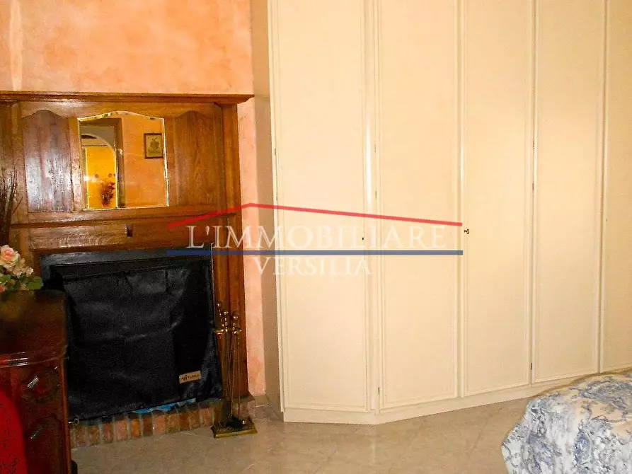 Immagine 29 di Appartamento in vendita  a Carrara