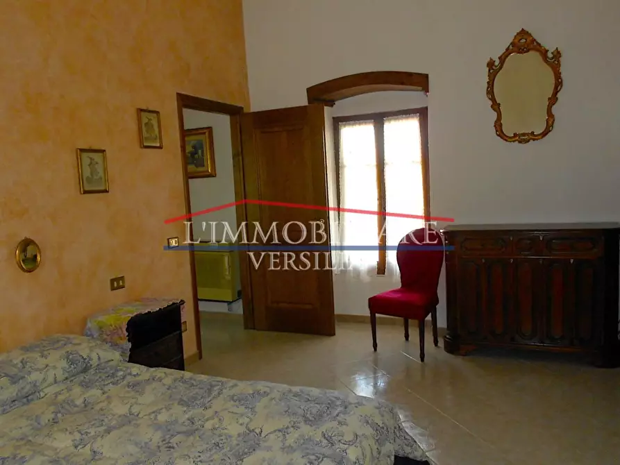 Immagine 26 di Appartamento in vendita  a Carrara