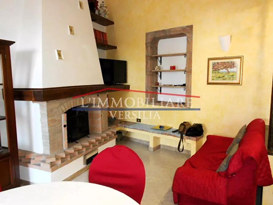 Immagine 6 di Appartamento in vendita  a Carrara