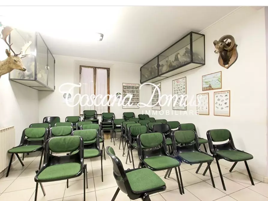 Immagine 6 di Appartamento in vendita  a Siena