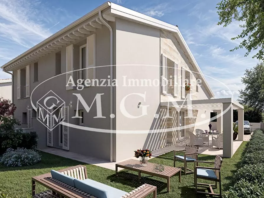 Immagine 12 di Casa bifamiliare in vendita  a Pisa