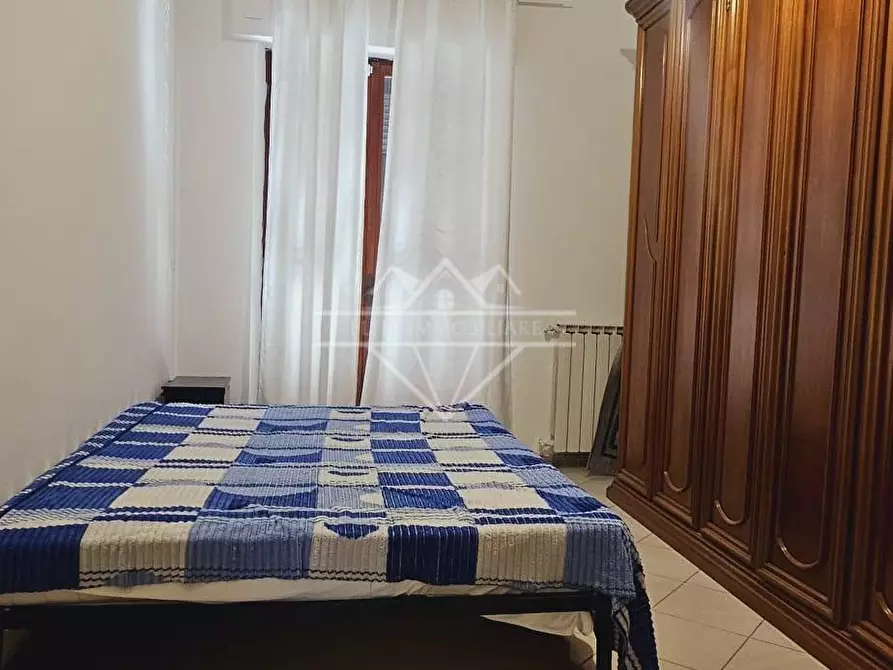 Immagine 11 di Appartamento in affitto  a Carrara