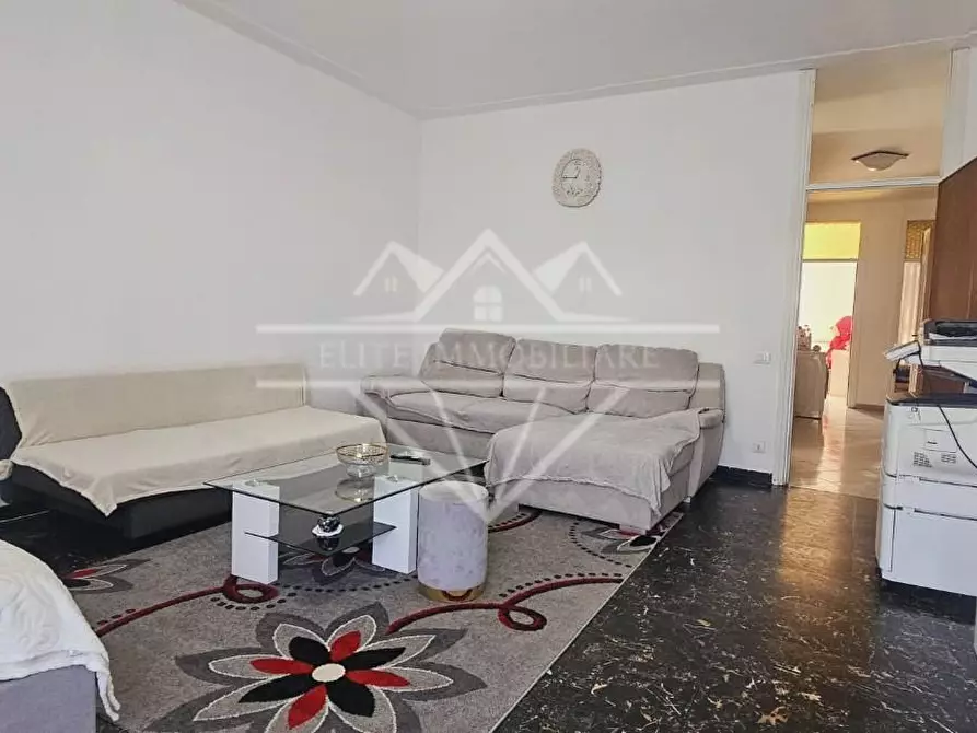 Immagine 4 di Appartamento in affitto  a Carrara