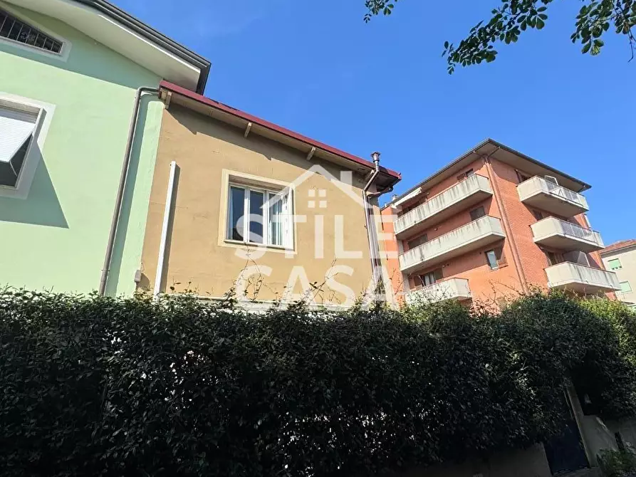 Immagine 14 di Terratetto in vendita  a Lucca