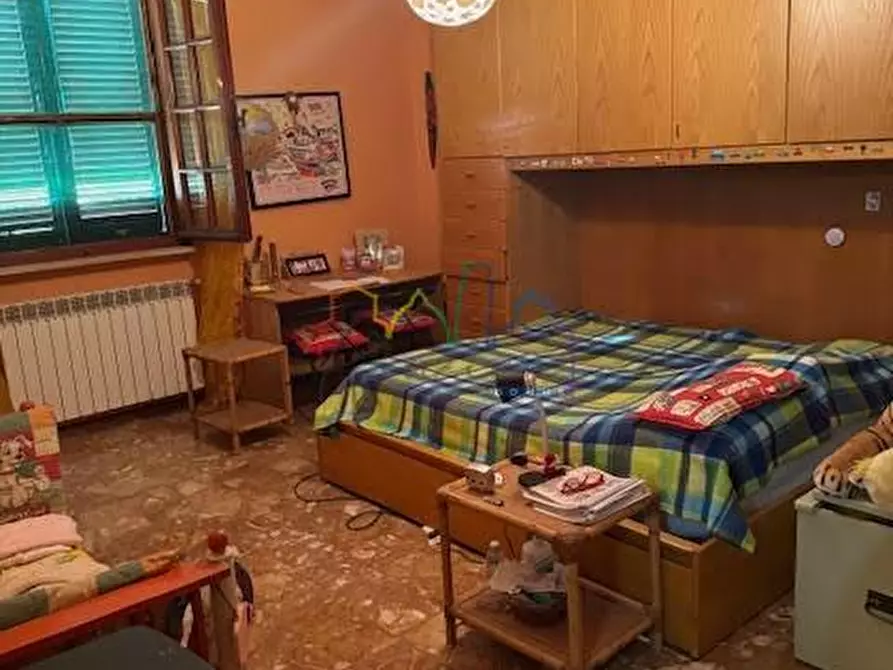 Immagine 13 di Villa in vendita  a San Giuliano Terme