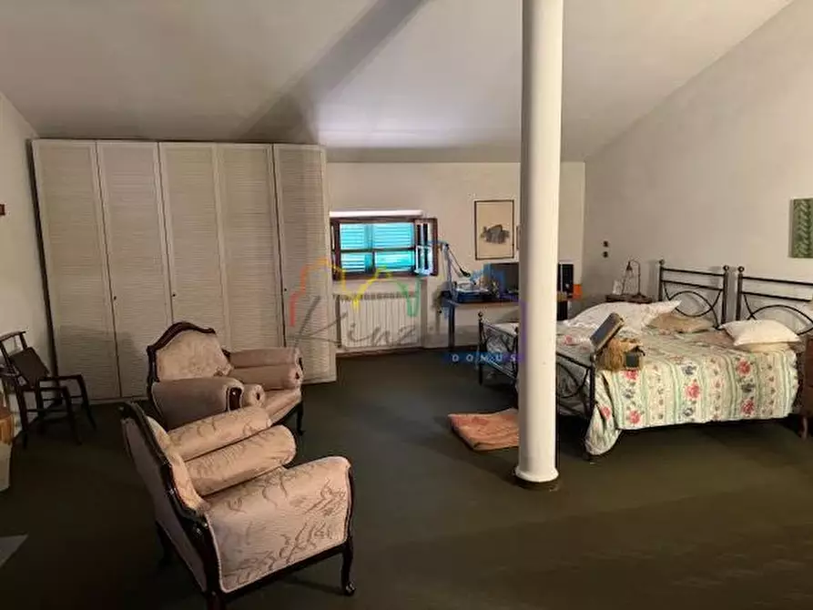 Immagine 17 di Villa in vendita  a San Giuliano Terme