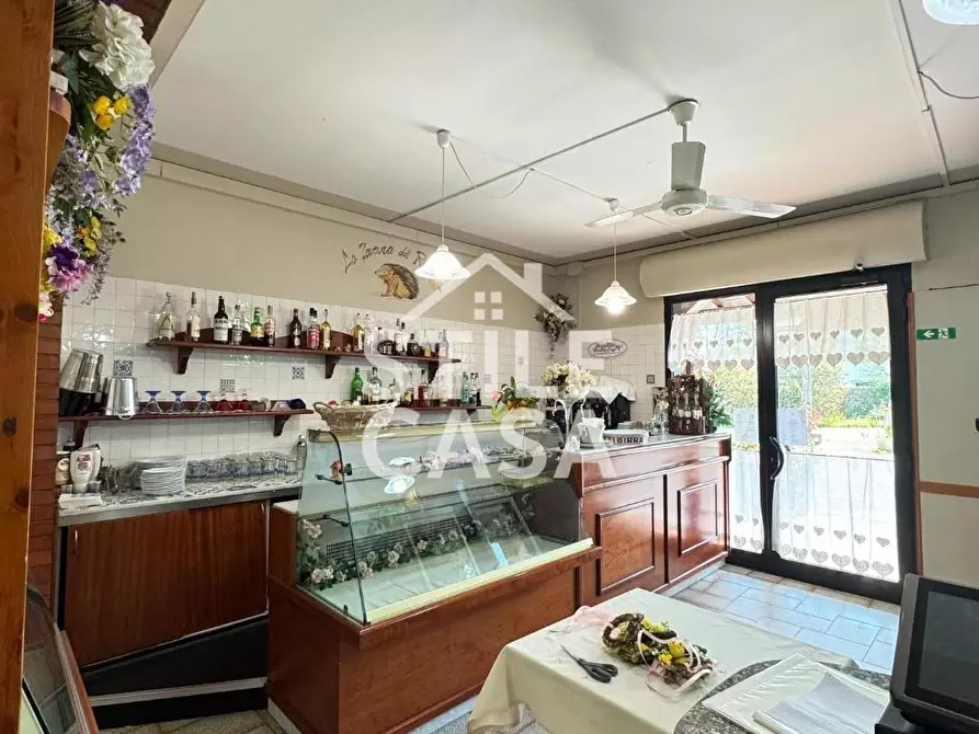 Immagine 24 di Bar / Ristorante in vendita  a Altopascio