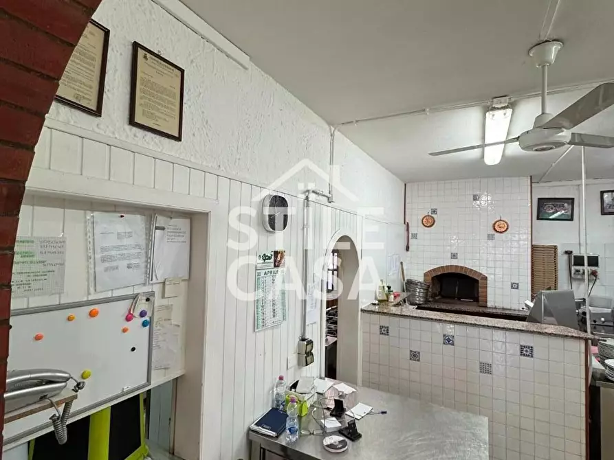 Immagine 41 di Bar / Ristorante in vendita  a Altopascio