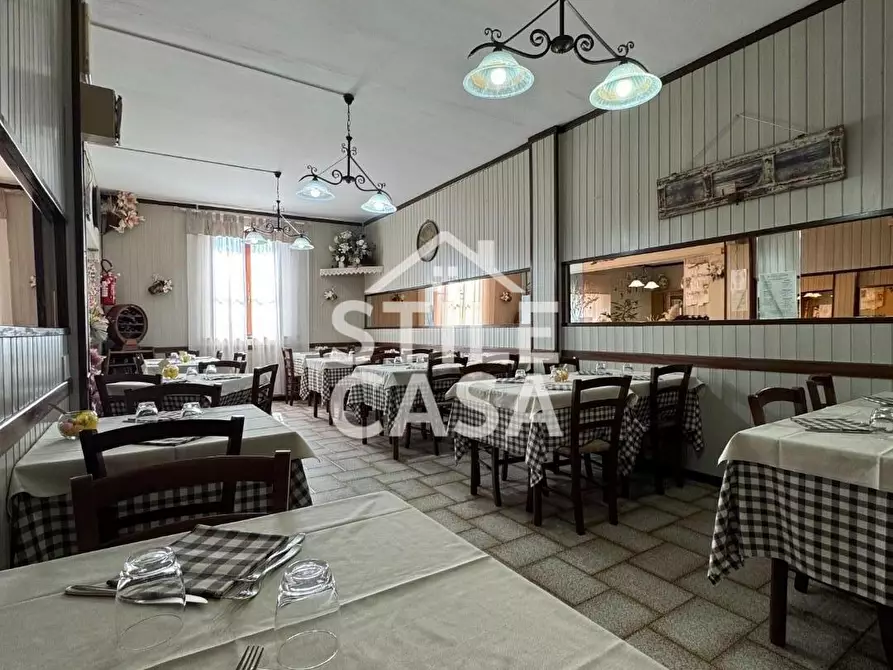 Immagine 5 di Bar / Ristorante in vendita  a Altopascio