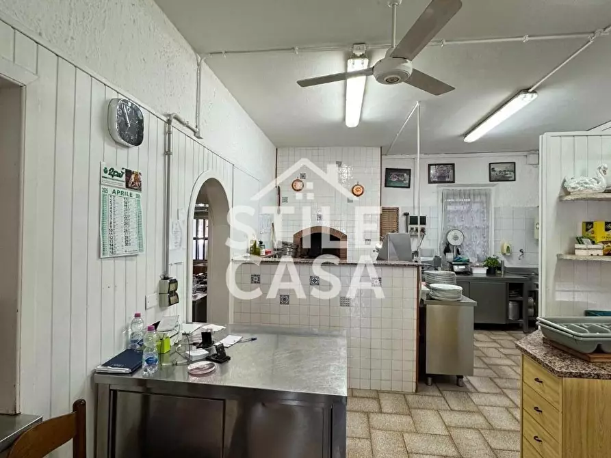 Immagine 39 di Bar / Ristorante in vendita  a Altopascio