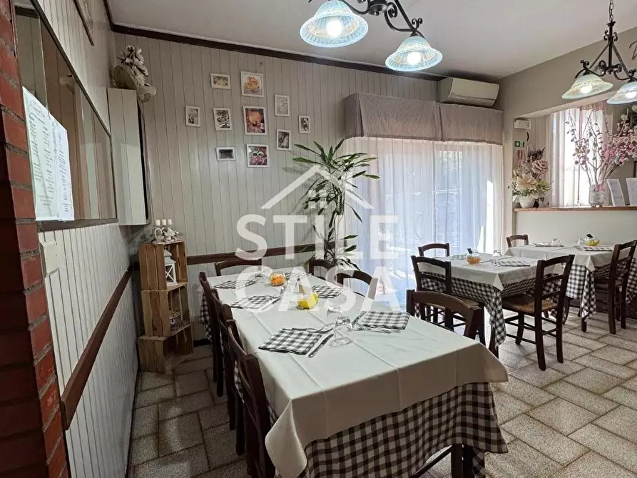 Immagine 9 di Bar / Ristorante in vendita  a Altopascio