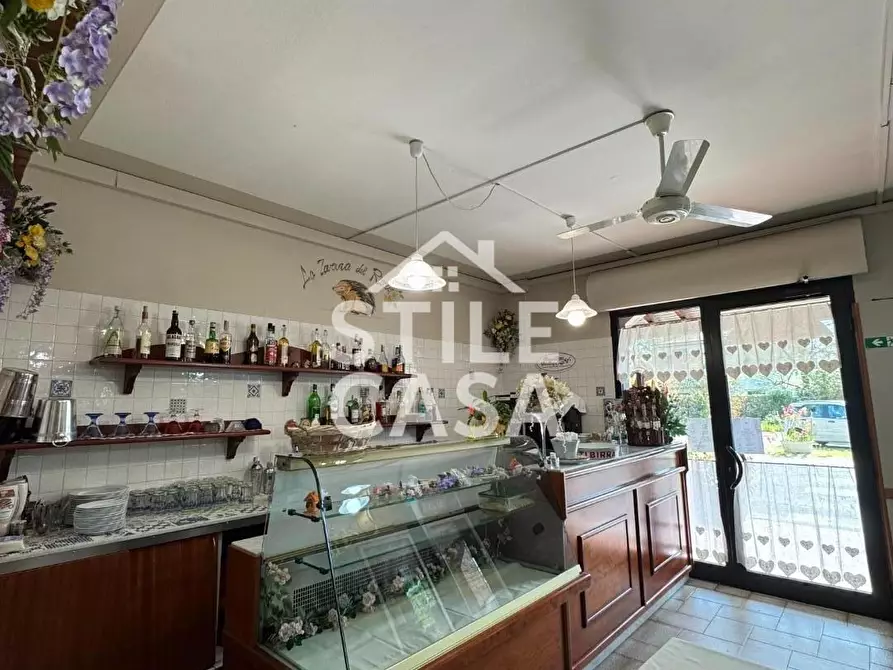 Immagine 14 di Bar / Ristorante in vendita  a Altopascio