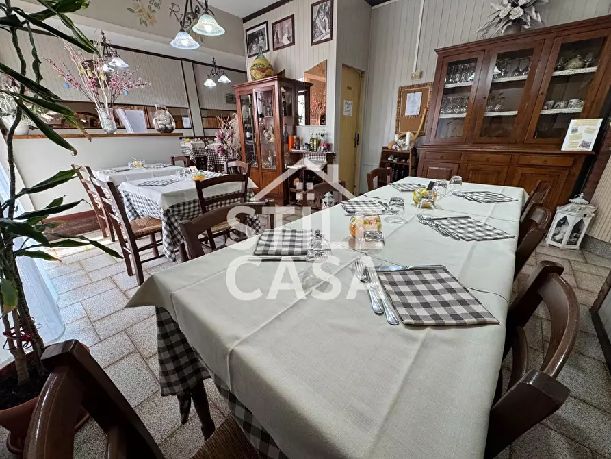 Immagine 13 di Bar / Ristorante in vendita  a Altopascio