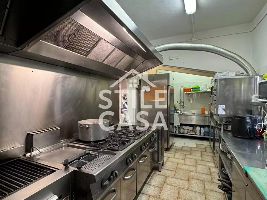 Immagine 44 di Bar / Ristorante in vendita  a Altopascio