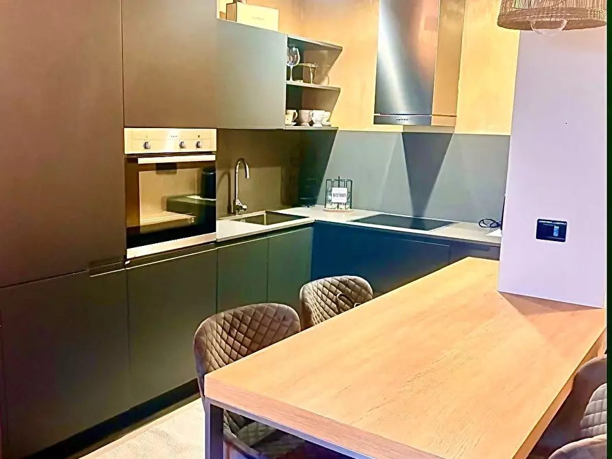 Immagine 16 di Appartamento in vendita  a Massa