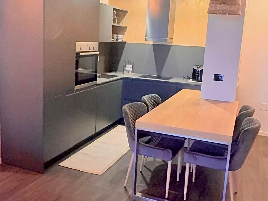 Immagine 13 di Appartamento in vendita  a Massa