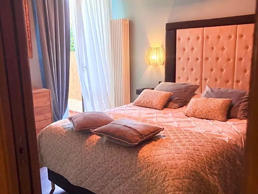 Immagine 6 di Appartamento in vendita  a Massa