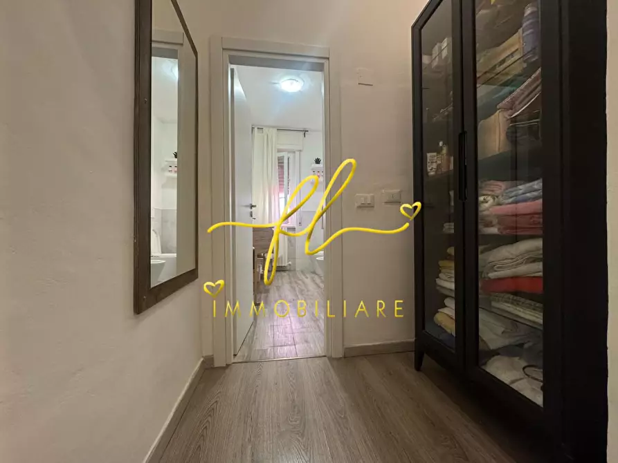 Immagine 16 di Appartamento in vendita  a Livorno