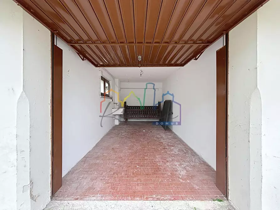 Immagine 17 di Appartamento in vendita  a Pisa