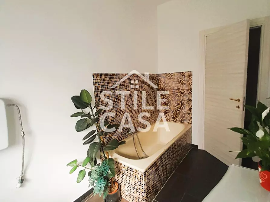 Immagine 12 di Appartamento in vendita  a Pisa