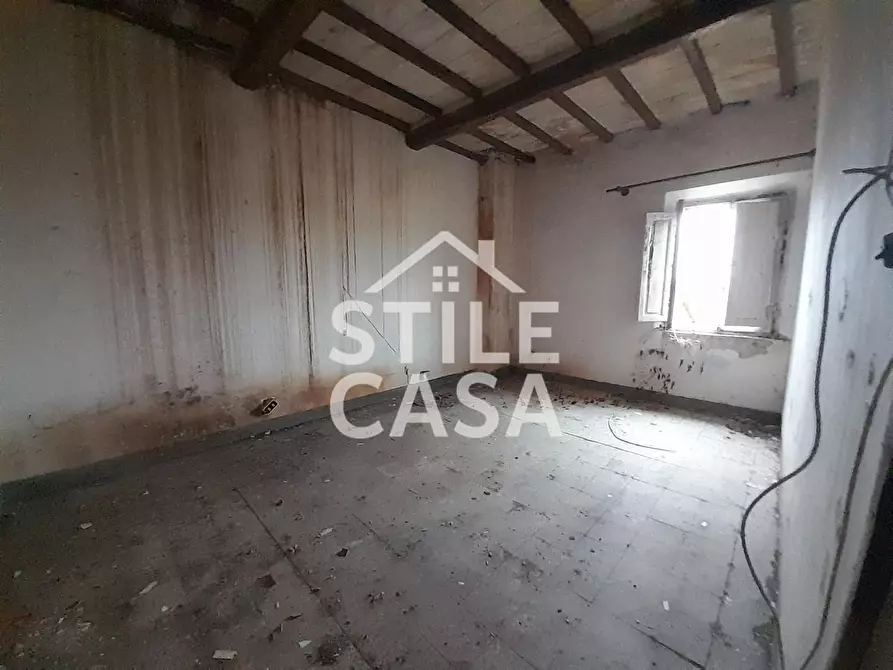 Immagine 16 di Palazzo in vendita  a Castelfranco Di Sotto