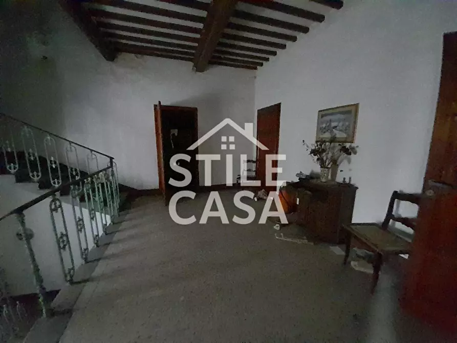 Immagine 1 di Palazzo in vendita  a Castelfranco Di Sotto