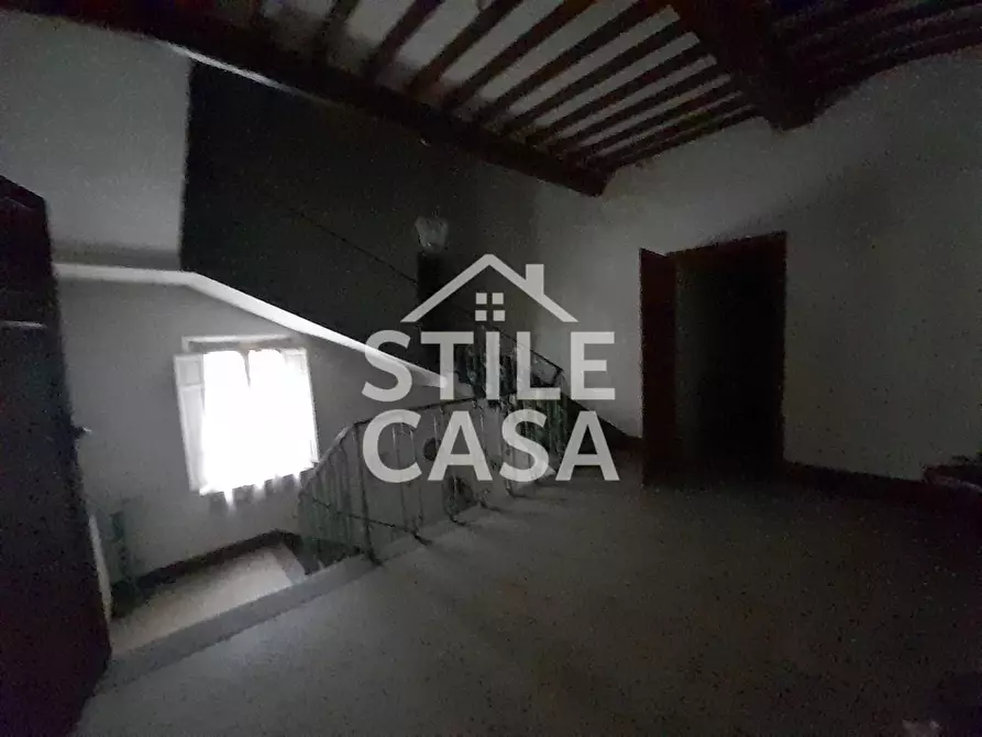 Immagine 7 di Palazzo in vendita  a Castelfranco Di Sotto