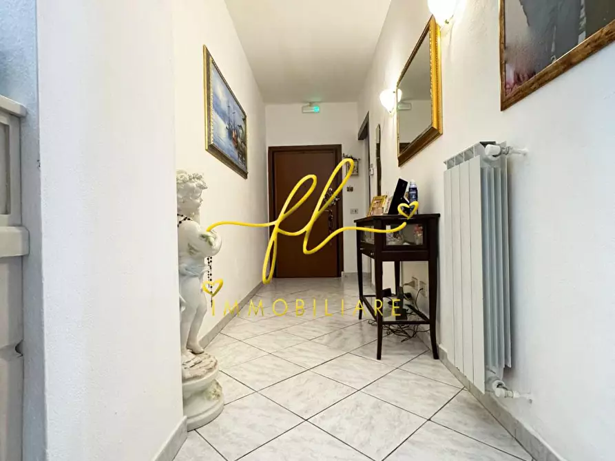 Immagine 12 di Appartamento in vendita  a Collesalvetti