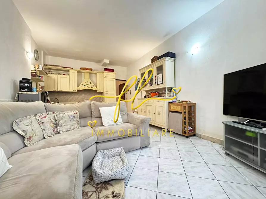 Immagine 2 di Appartamento in vendita  a Collesalvetti