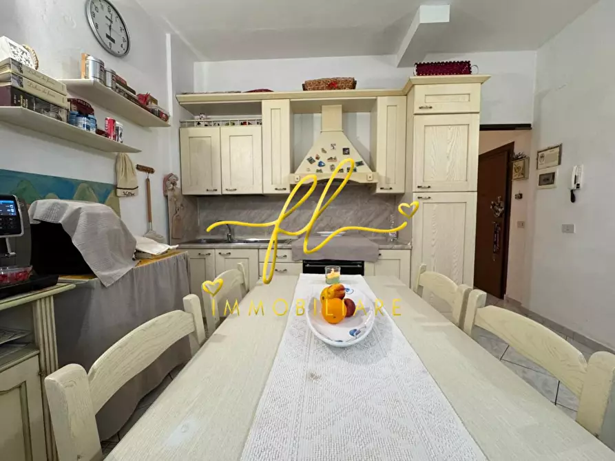 Immagine 5 di Appartamento in vendita  a Collesalvetti