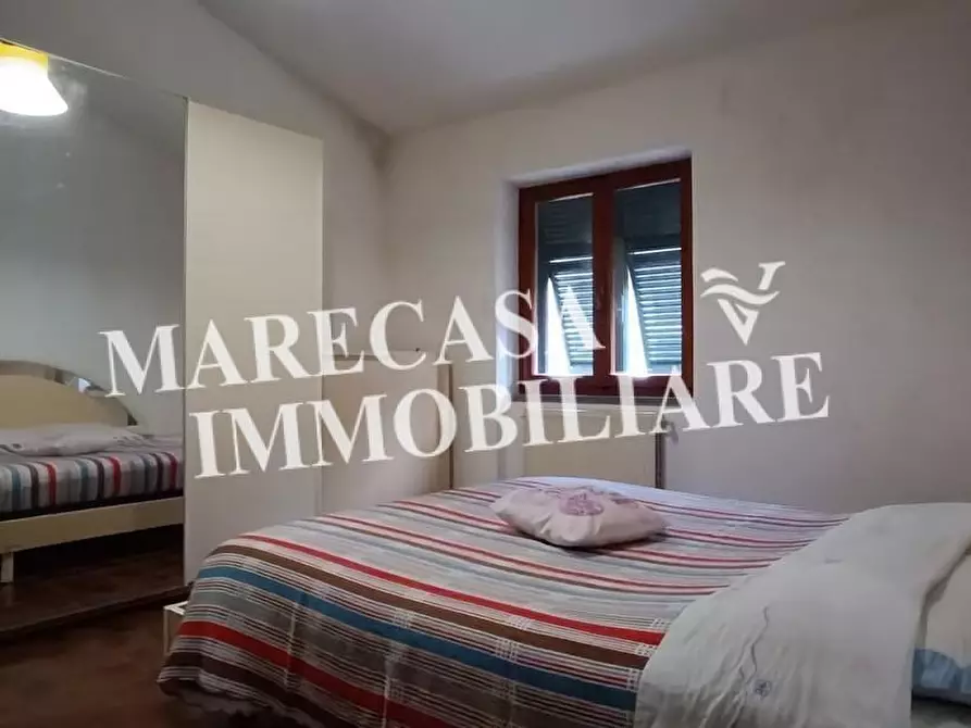 Immagine 11 di Appartamento in vendita  a Ortonovo