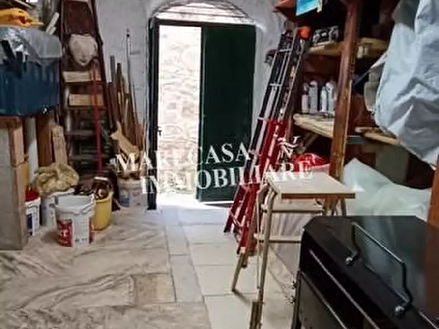 Immagine 28 di Appartamento in vendita  a Ortonovo