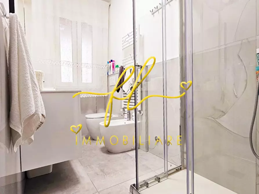 Immagine 9 di Appartamento in vendita  a Cecina