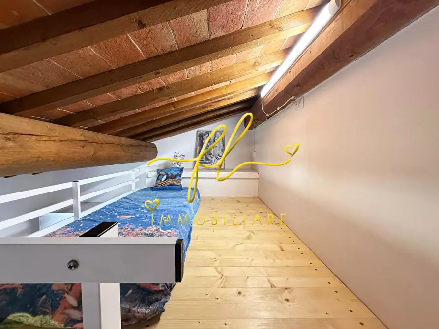 Immagine 14 di Appartamento in vendita  a Cecina