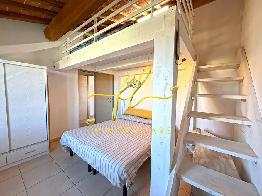 Immagine 6 di Appartamento in vendita  a Cecina