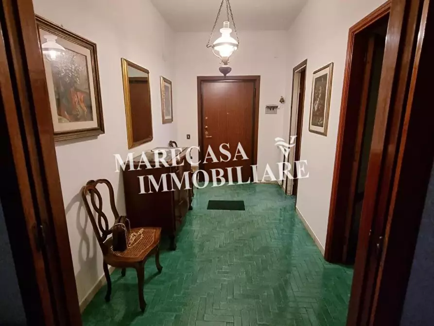 Immagine 22 di Appartamento in vendita  a Carrara