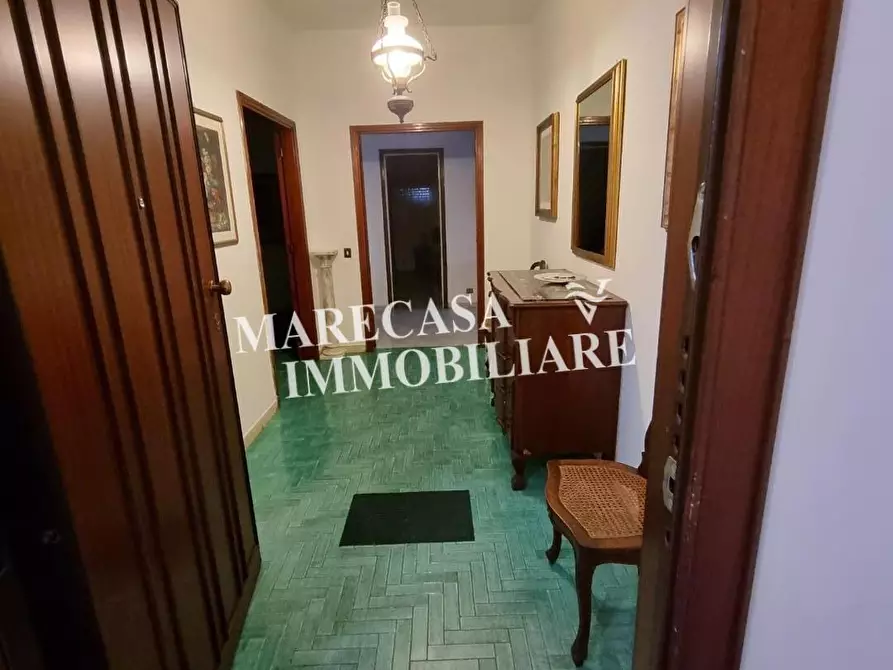Immagine 21 di Appartamento in vendita  a Carrara