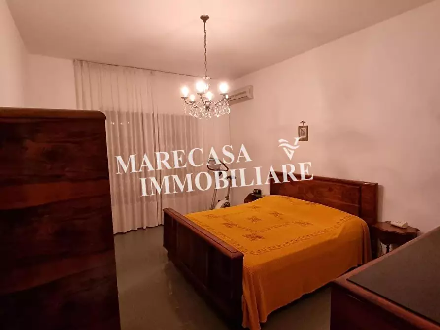 Immagine 6 di Appartamento in vendita  a Carrara