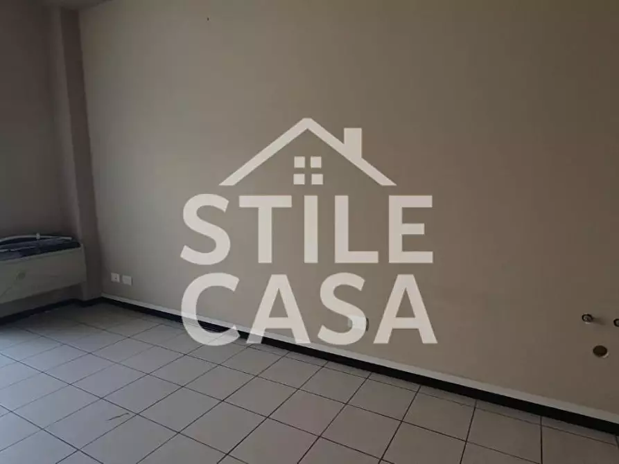 Immagine 4 di Ufficio in vendita  a Altopascio