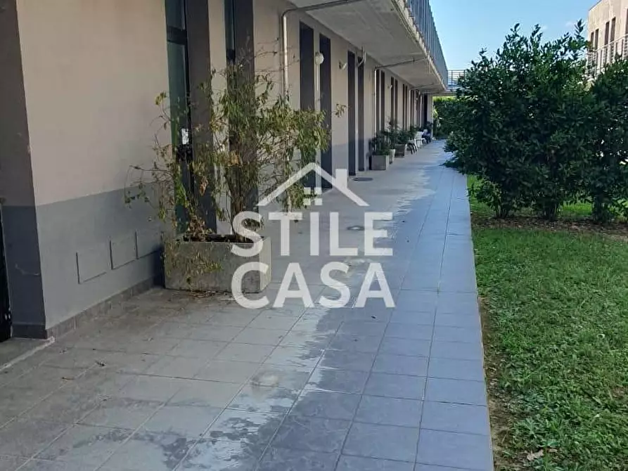 Immagine 18 di Ufficio in vendita  a Altopascio