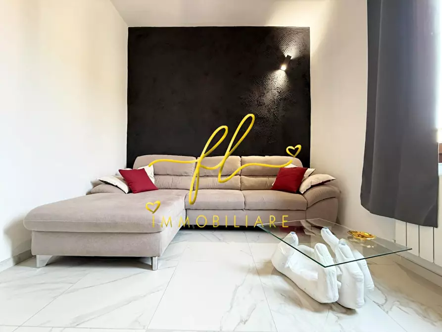 Immagine 21 di Appartamento in vendita  a Cecina