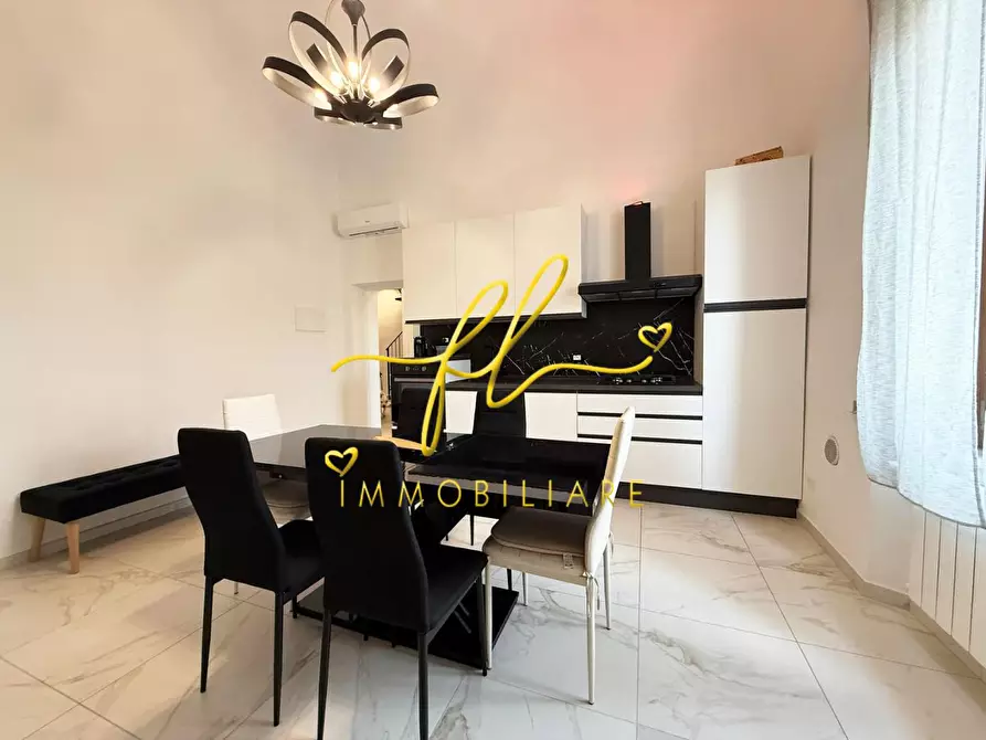 Immagine 10 di Appartamento in vendita  a Cecina