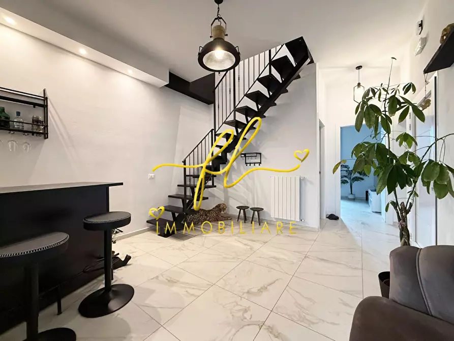 Immagine 13 di Appartamento in vendita  a Cecina