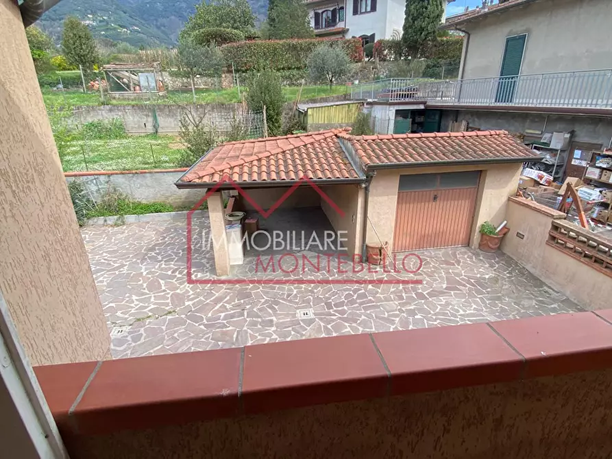 Immagine 29 di Casa indipendente in vendita  a Camaiore